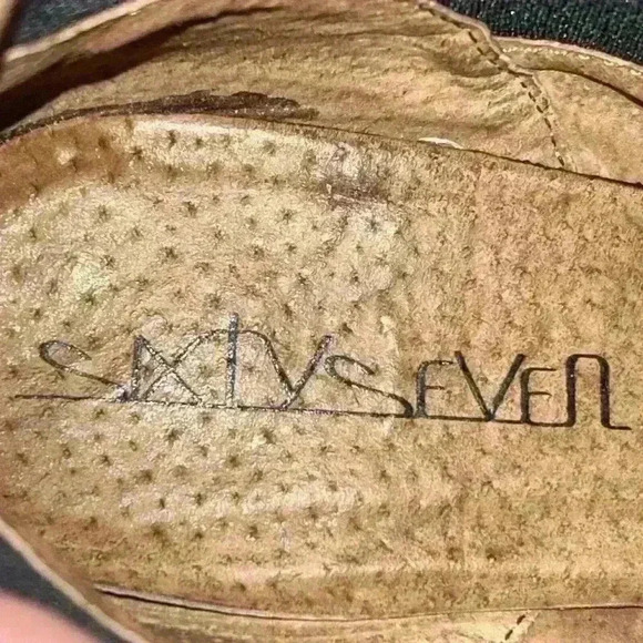 67 Sixtyseven Black & White Geometric Print Heeled Modern Boho Knit Ankle Boots - Picture 9 of 9